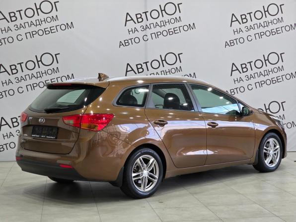 Kia Ceed II Рестайлинг с пробегом 2017 года, цена 1 449 000 рублей, 117924 км, универсал, Автокод Объявления