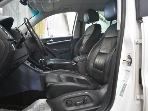 Volkswagen Tiguan I Рестайлинг с пробегом 2013 года, цена 1 229 000 рублей, 197458 км, внедорожник, Автокод Объявления