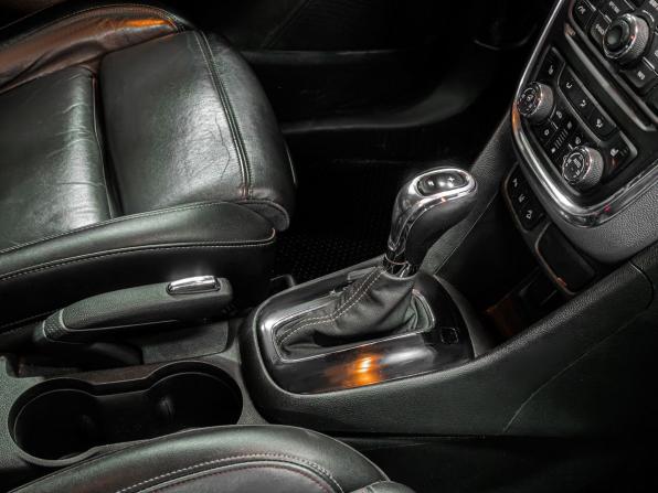Opel Mokka I с пробегом 2012 года, цена 1 149 900 рублей, 180000 км, внедорожник, Автокод Объявления