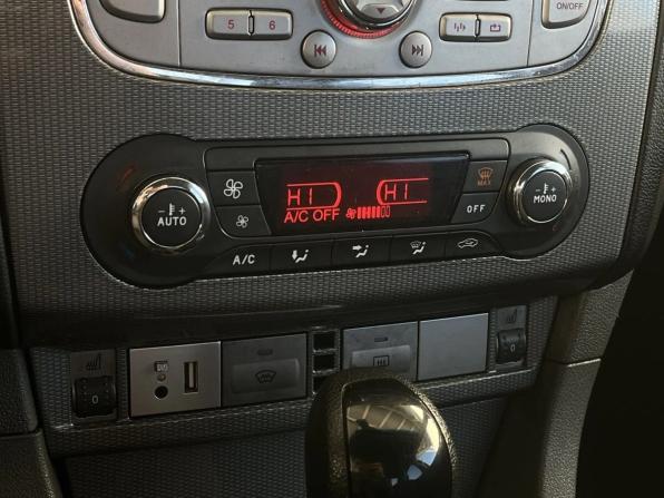 Ford Focus II Рестайлинг с пробегом 2011 года, цена 560 000 рублей, 212729 км, седан, Автокод Объявления