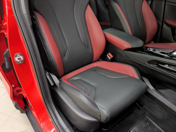 Geely Coolray I Рестайлинг с пробегом 2024 года, цена 2 450 000 рублей, 1711 км, внедорожник, Автокод Объявления