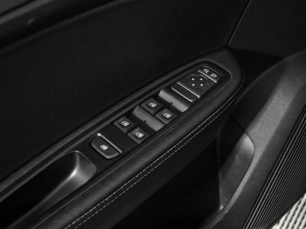 Renault Arkana I с пробегом 2019 года, цена 1 098 900 рублей, 208420 км, внедорожник, Автокод Объявления