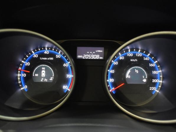 Hyundai ix35 I с пробегом 2013 года, цена 890 000 рублей, 205907 км, внедорожник, Автокод Объявления