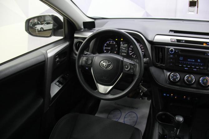 Toyota RAV4 IV (XA40) Рестайлинг с пробегом 2016 года, цена 2 250 000 рублей, 87317 км, внедорожник, Автокод Объявления