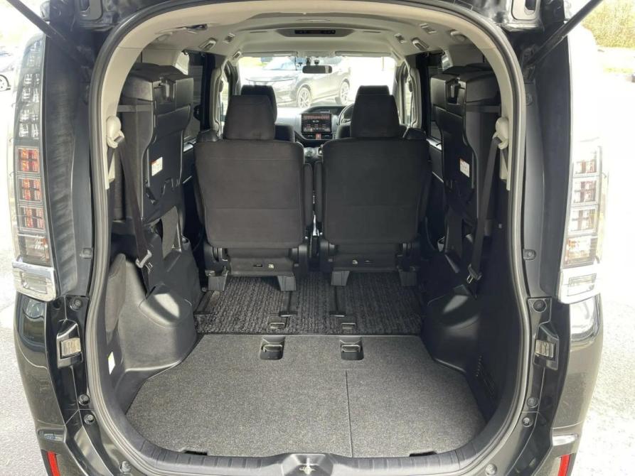 Toyota Voxy III (R80) Томск  - изображение 11