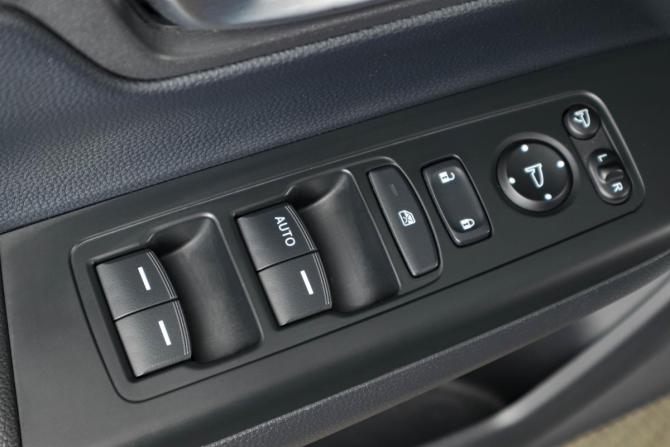 Honda CR-V VI с пробегом 2024 года, цена 4 599 000 рублей, 10300 км, внедорожник, Автокод Объявления