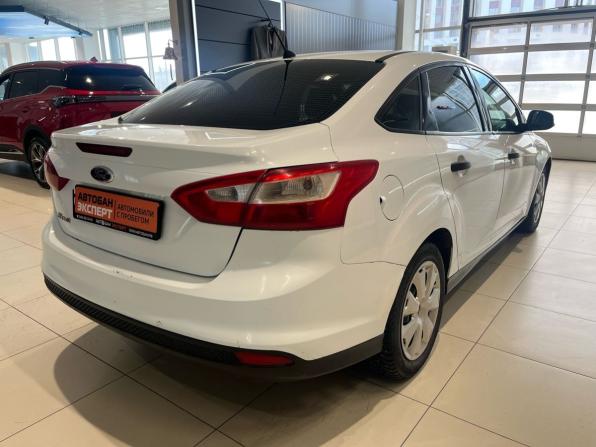 Ford Focus III с пробегом 2013 года, цена 529 000 рублей, 250000 км, седан, Автокод Объявления