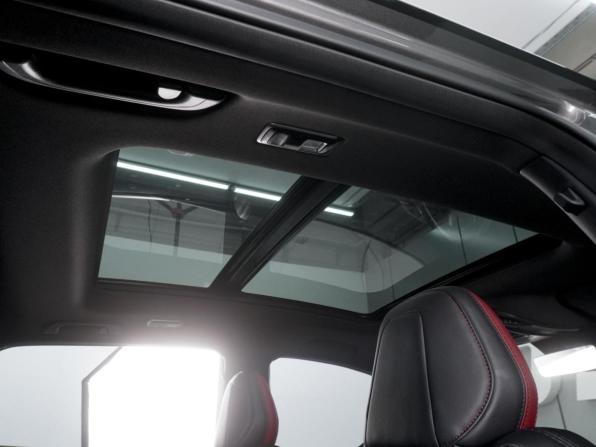 Geely Coolray I Рестайлинг с пробегом 2024 года, цена 2 130 000 рублей, 21773 км, внедорожник, Автокод Объявления