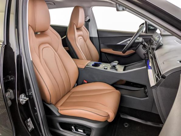 Omoda C5 I с пробегом 2023 года, цена 1 755 000 рублей, 32358 км, внедорожник, Автокод Объявления