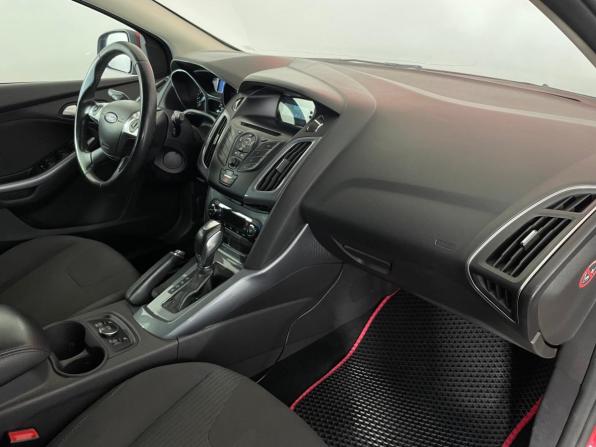 Ford Focus III с пробегом 2013 года, цена 750 000 рублей, 186734 км, хэтчбек, Автокод Объявления