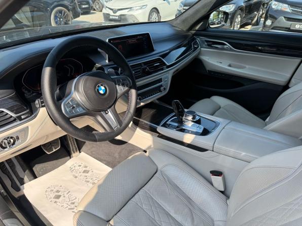 BMW 7 серии VI (G11/G12) Рестайлинг с пробегом 2019 года, цена 5 870 000 рублей, 139000 км, седан, Автокод Объявления