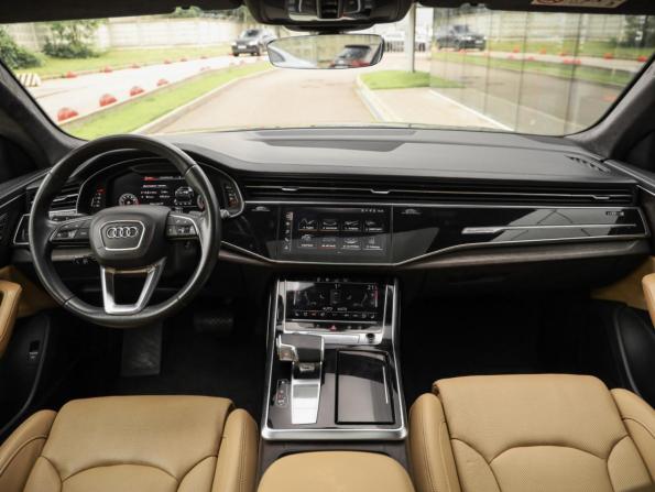 Audi Q8 I (4M) с пробегом 2019 года, цена 5 899 000 рублей, 108151 км, внедорожник, Автокод Объявления