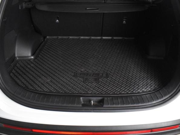 Hyundai Santa Fe IV Рестайлинг с пробегом 2020 года, цена 3 599 000 рублей, 56016 км, внедорожник, Автокод Объявления