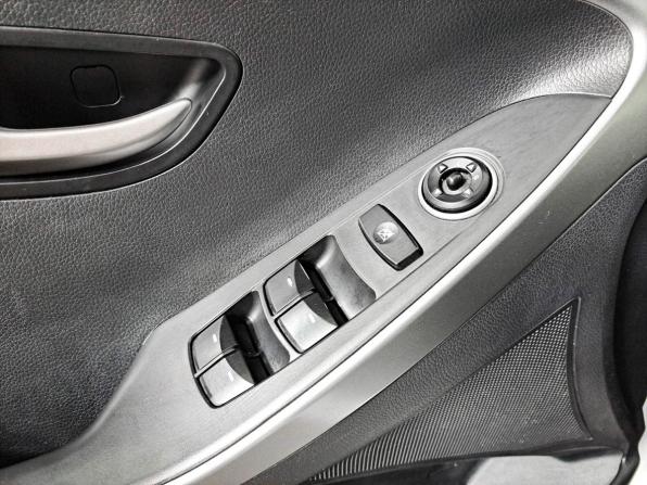 Hyundai i30 II с пробегом 2012 года, цена 670 000 рублей, 316533 км, хэтчбек, Автокод Объявления