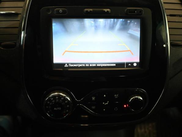 Renault Kaptur I с пробегом 2017 года, цена 1 445 000 рублей, 96100 км, внедорожник, Автокод Объявления