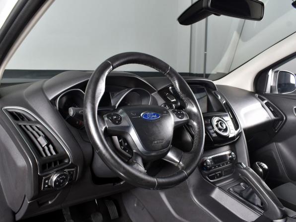 Ford Focus III с пробегом 2011 года, цена 699 999 рублей, 182554 км, седан, Автокод Объявления