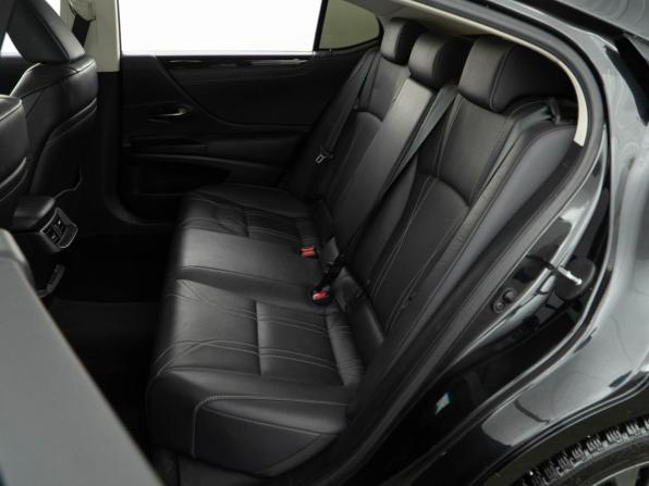Lexus ES VII с пробегом 2020 года, цена 4 349 999 рублей, 68730 км, седан, Автокод Объявления