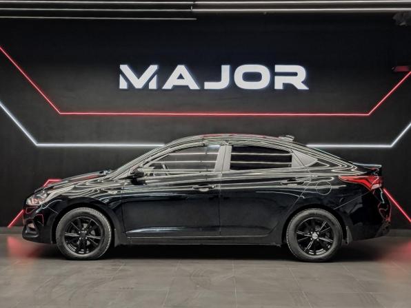 Hyundai Solaris II с пробегом 2017 года, цена 1 260 000 рублей, 118170 км, седан, Автокод Объявления