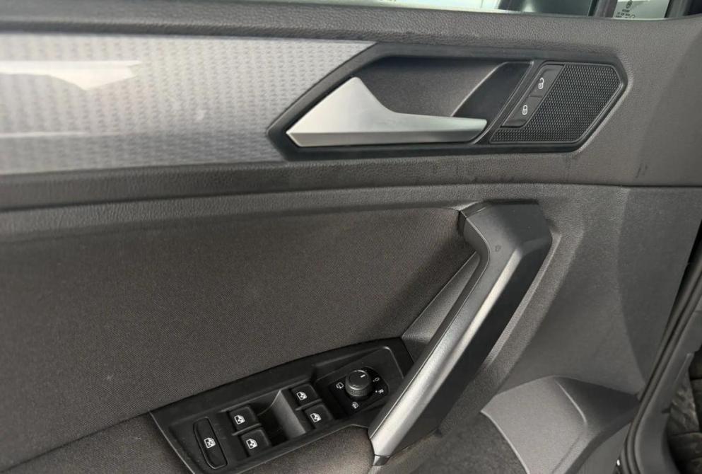 Volkswagen Tiguan II Рестайлинг Киров  - изображение 16