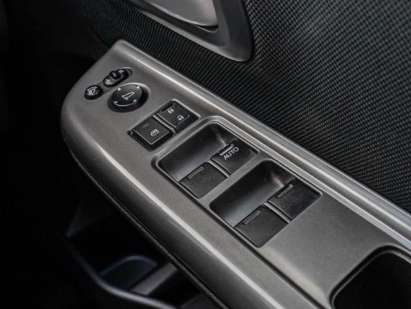 Honda Freed II с пробегом 2017 года, цена 1 360 000 рублей, 194487 км, компактвэн, Автокод Объявления