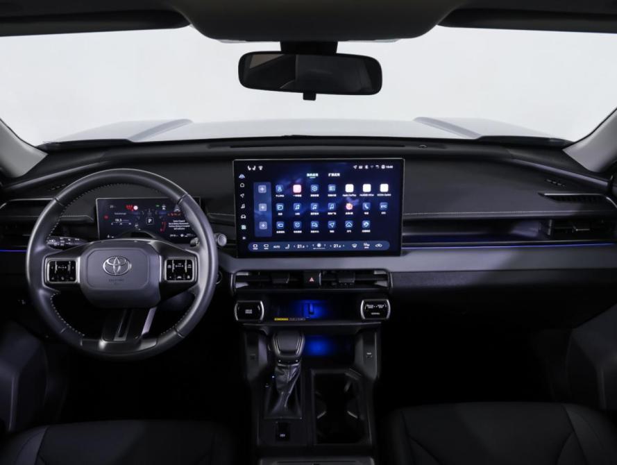 Toyota RAV4 VI (XA60) Москва  - изображение 14