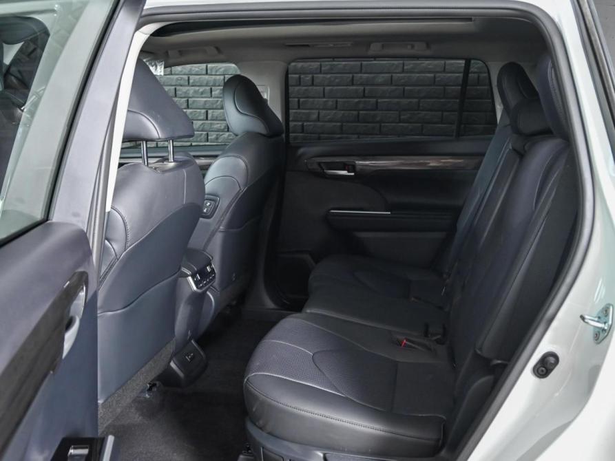 Toyota Highlander IV (XU70) Екатеринбург  - изображение 10