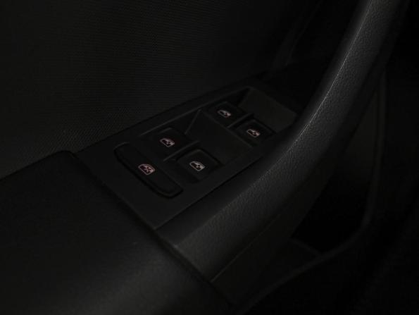 Volkswagen Polo V Рестайлинг с пробегом 2020 года, цена 1 579 000 рублей, 64524 км, седан, Автокод Объявления