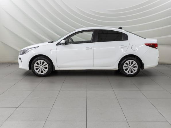 Kia Rio IV с пробегом 2017 года, цена 998 000 рублей, 140272 км, седан, Автокод Объявления