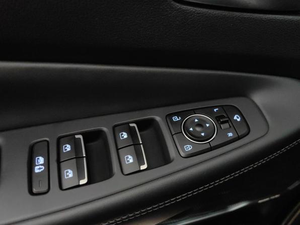 Hyundai Santa Fe IV Рестайлинг с пробегом 2021 года, цена 3 150 000 рублей, 147204 км, внедорожник, Автокод Объявления