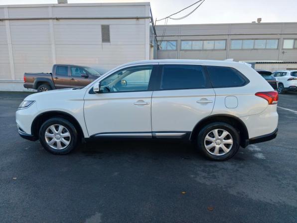 Mitsubishi Outlander III Рестайлинг 2 с пробегом 2017 года, цена 1 449 000 рублей, 207000 км, внедорожник, Автокод Объявления