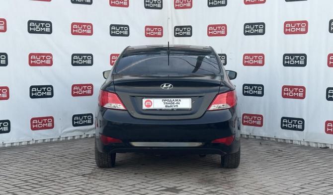 Hyundai Solaris I с пробегом 2013 года, цена 429 990 рублей, 275000 км, седан, Автокод Объявления