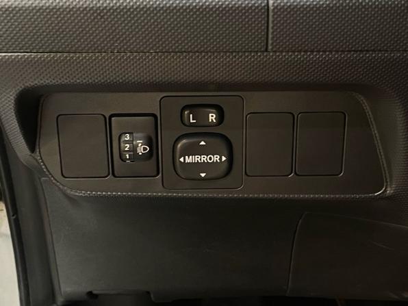 Toyota Auris I с пробегом 2008 года, цена 550 000 рублей, 234836 км, хэтчбек, Автокод Объявления