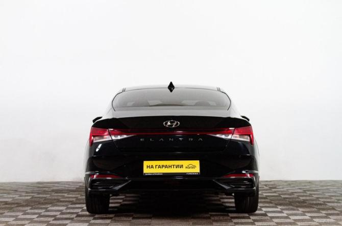 Hyundai Elantra VII (CN7) с пробегом 2023 года, цена 2 329 000 рублей, 87256 км, седан, Автокод Объявления