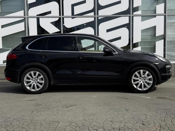 Porsche Cayenne II (958) с пробегом 2010 года, цена 1 920 000 рублей, 367762 км, внедорожник, Автокод Объявления