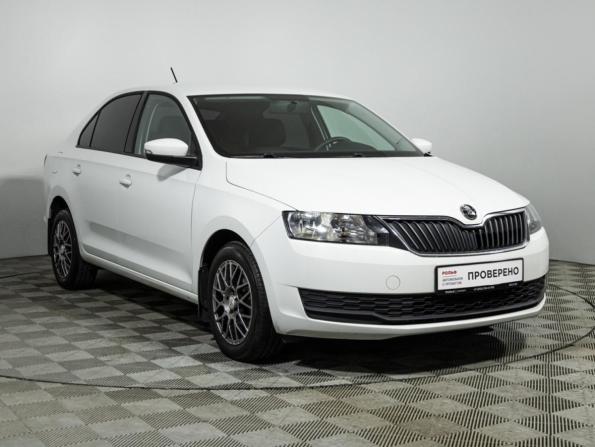 Skoda Rapid I Рестайлинг с пробегом 2017 года, цена 1 150 000 рублей, 71700 км, лифтбек, Автокод Объявления
