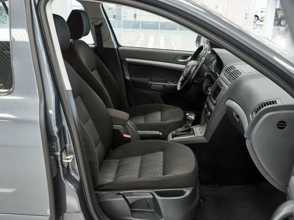Skoda Octavia II (A5) Рестайлинг с пробегом 2012 года, цена 781 000 рублей, 202124 км, лифтбек, Автокод Объявления