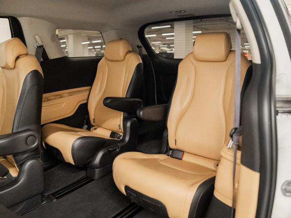 Kia Carnival IV с пробегом 2020 года, цена 2 985 000 рублей, 114000 км, минивэн, Автокод Объявления