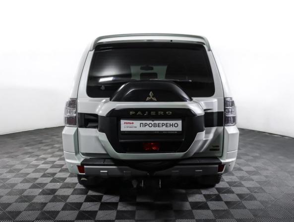 Mitsubishi Pajero IV Рестайлинг 2 с пробегом 2021 года, цена 3 534 000 рублей, 59947 км, внедорожник, Автокод Объявления