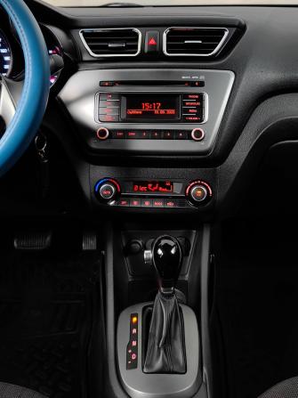 Kia Rio III Рестайлинг с пробегом 2015 года, цена 1 135 000 рублей, 101059 км, седан, Автокод Объявления