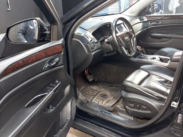 Cadillac SRX II Рестайлинг с пробегом 2014 года, цена 1 050 000 рублей, 170615 км, внедорожник, Автокод Объявления