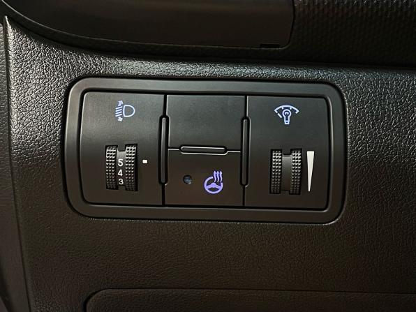 Hyundai Solaris I Рестайлинг с пробегом 2016 года, цена 1 025 000 рублей, 105307 км, хэтчбек, Автокод Объявления