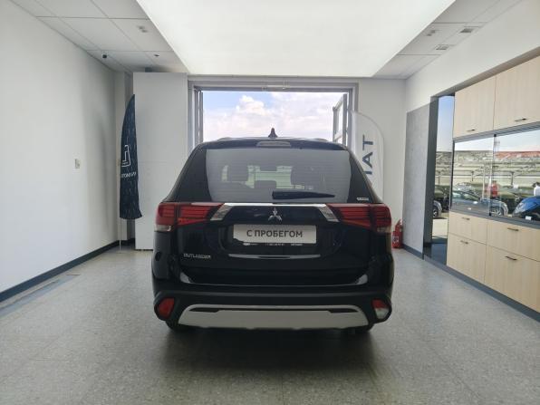 Mitsubishi Outlander III Рестайлинг 3 с пробегом 2021 года, цена 2 460 000 рублей, 71000 км, внедорожник, Автокод Объявления