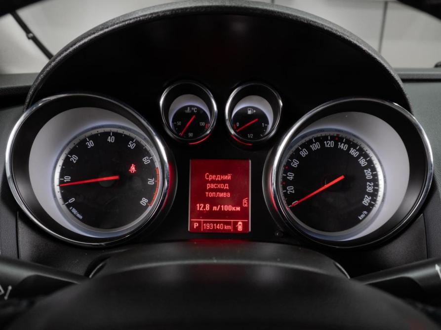 Opel Astra J Рестайлинг Тюмень  - изображение 13