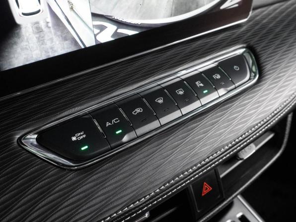 Haval Jolion I с пробегом 2022 года, цена 1 769 000 рублей, 46373 км, внедорожник, Автокод Объявления