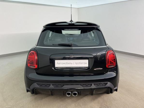Mini Hatch III (F55/F56) Рестайлинг 2 с пробегом 2021 года, цена 2 750 000 рублей, 129600 км, хэтчбек, Автокод Объявления