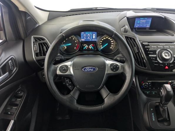 Ford Kuga II с пробегом 2013 года, цена 1 350 000 рублей, 124500 км, внедорожник, Автокод Объявления