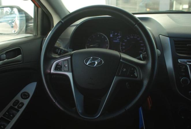 Hyundai Solaris I с пробегом 2014 года, цена 1 120 000 рублей, 140264 км, седан, Автокод Объявления