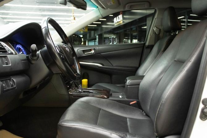 Toyota Camry VII (XV50) Рестайлинг с пробегом 2015 года, цена 1 829 000 рублей, 150998 км, седан, Автокод Объявления