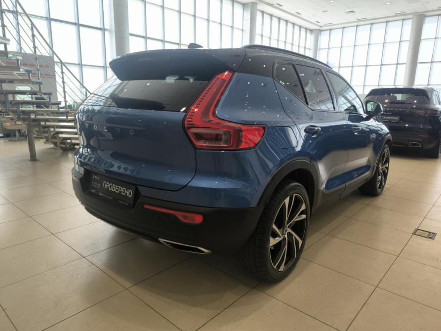 Volvo XC40 I Казань  - изображение 6