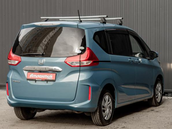 Honda Freed II с пробегом 2016 года, цена 1 270 000 рублей, 144079 км, компактвэн, Автокод Объявления